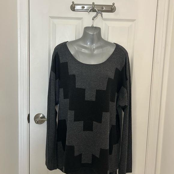 GO Couture Vintage Edition Gray Light Knit Sweater, Sz L-XL - Picture 10 of 10